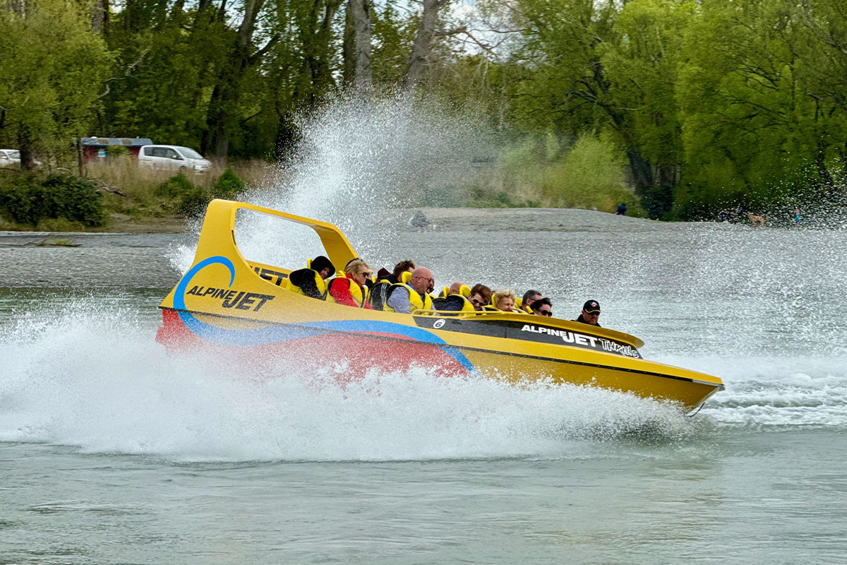 Christchurch – Sightseeing with Jet Boating