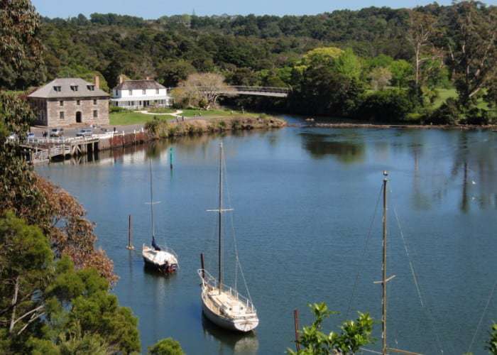 Bay of Islands – Sightseeing Tour with Kawiti Glow Worm Caves