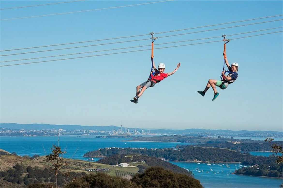 Auckland – Waiheke Island & Eco Zip Lines