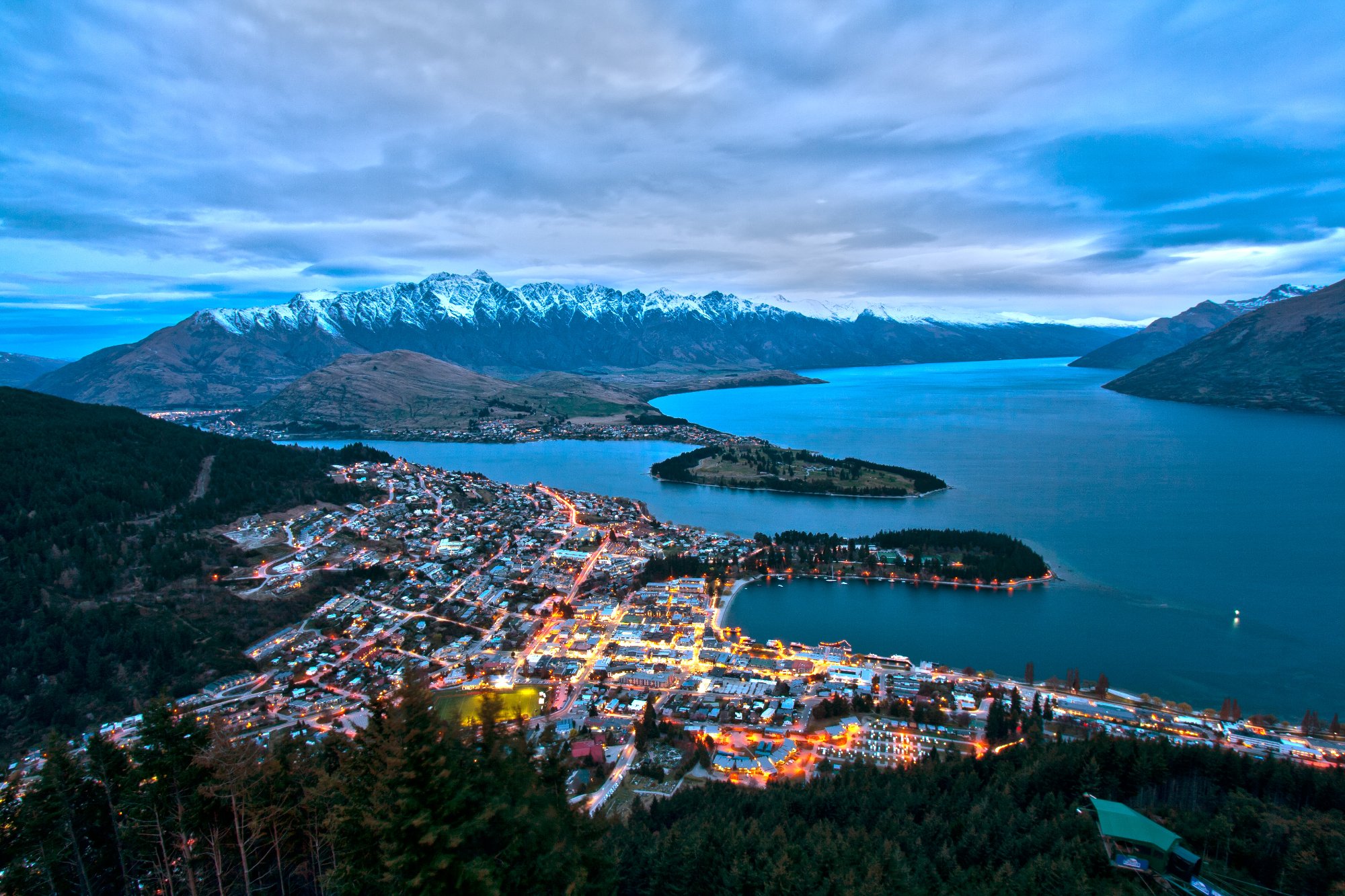 Auckland to Queenstown